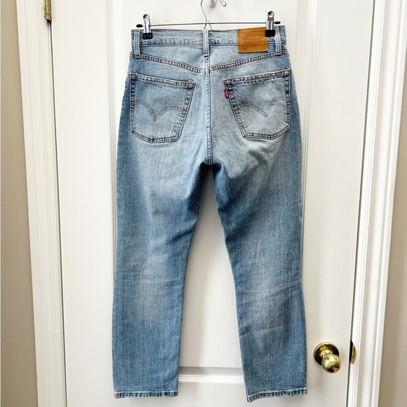 Levi’s 501 Women’s Premium Cropped Jeans Straight Leg Distressed Blue Size 26 - Picture 4 of 16